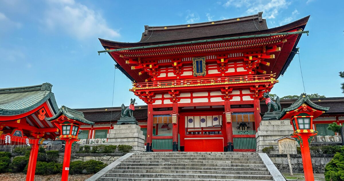 伏見稲荷初詣駐車場